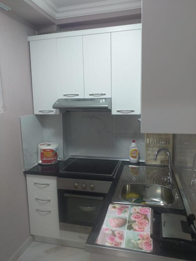 Gesapartment Тирана Екстериор снимка