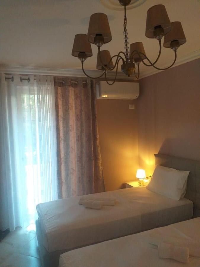 Gesapartment Тирана Екстериор снимка