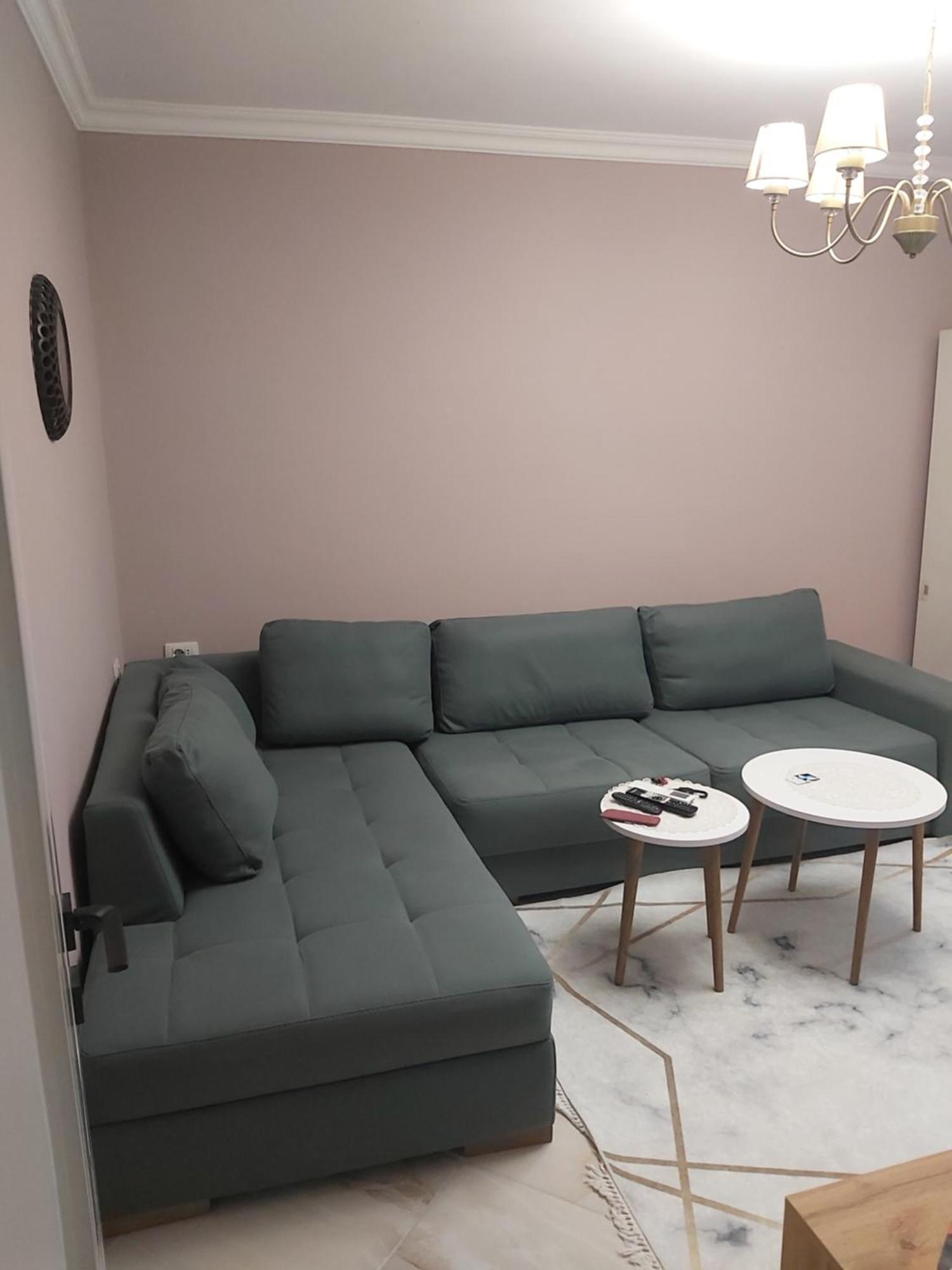 Gesapartment Тирана Екстериор снимка