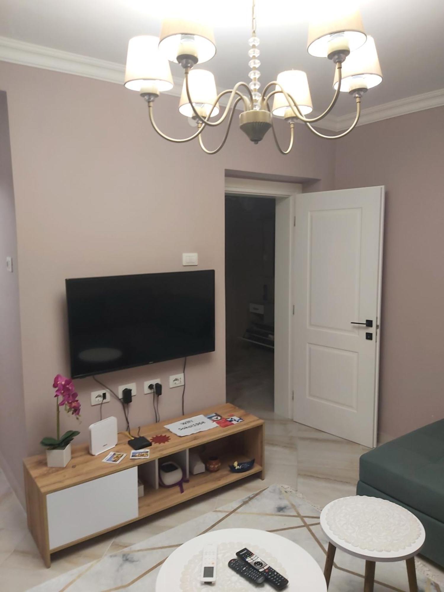 Gesapartment Тирана Екстериор снимка